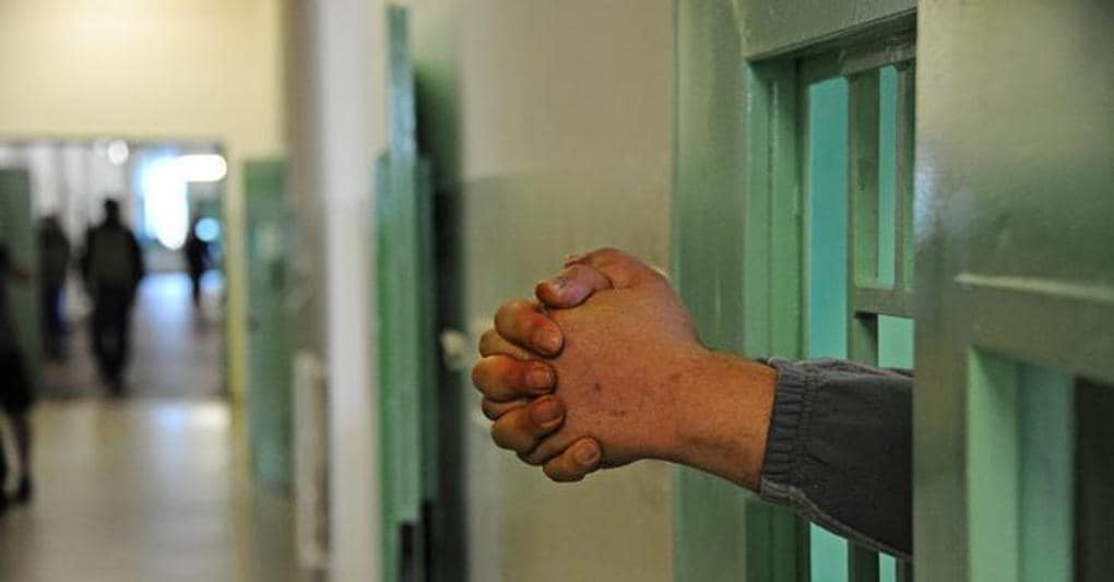 Tortura, alla Camera proposta di legge targata Fdi per abrogare il reato